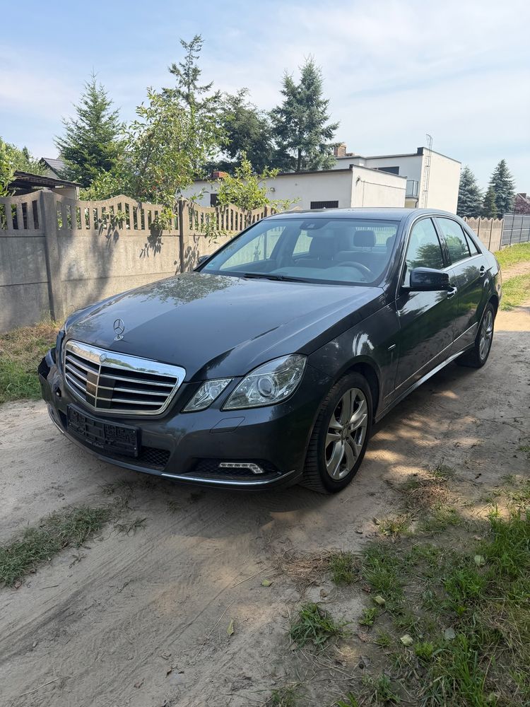 Mercedes-Benz E W212/W207 (2009-2016) 350 CGI BlueEFFICIENCY 7G-TRONIC Elegance 2010