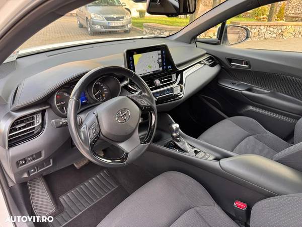 Toyota C-HR 1.8 HSD 122 CP 4x2 CVT Style - 9