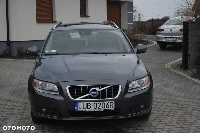 Volvo V70 - 2