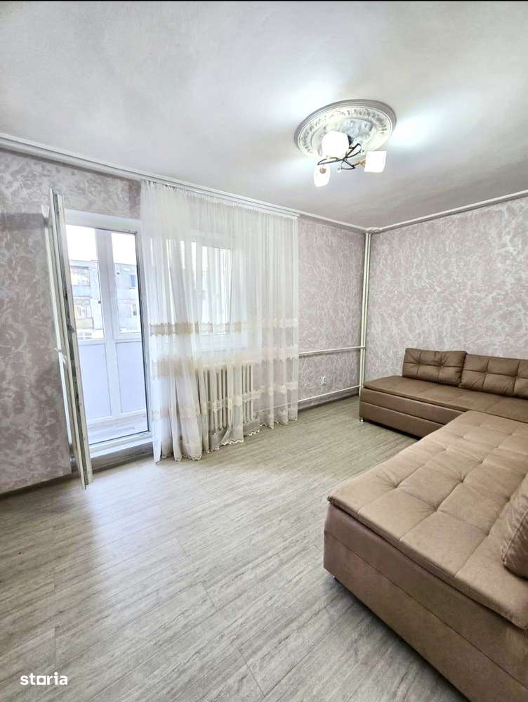 Apartament 2 camere decomandat, Pacurari, etaj 3/10, fara risc-1