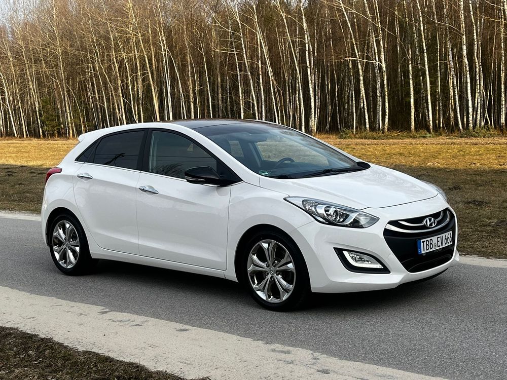Hyundai i30 II 1.6 CRDi Fifa World Cup Edition 2014