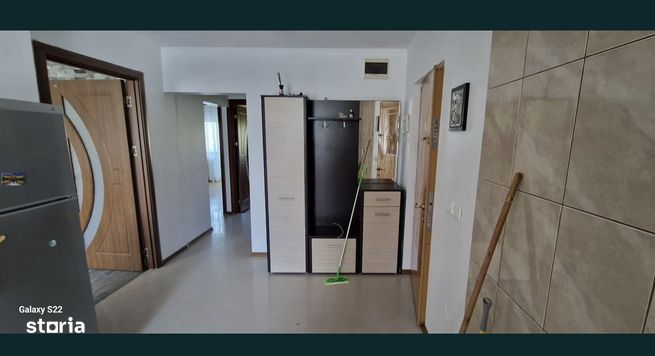Apartament cu 3 camere de vânzare în zona Calea Călărașilor-3