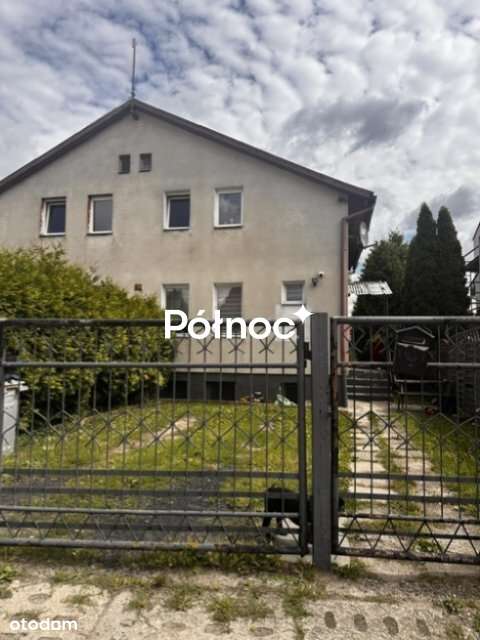 Dom bliźniak z lokalem usługowym Skowarcz