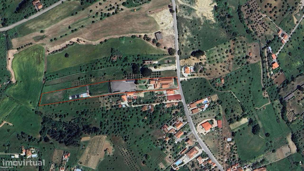 Quinta de Uso Misto (serviços + habitação) a Funcionar como Espaço de - Grande imagem: 3/60