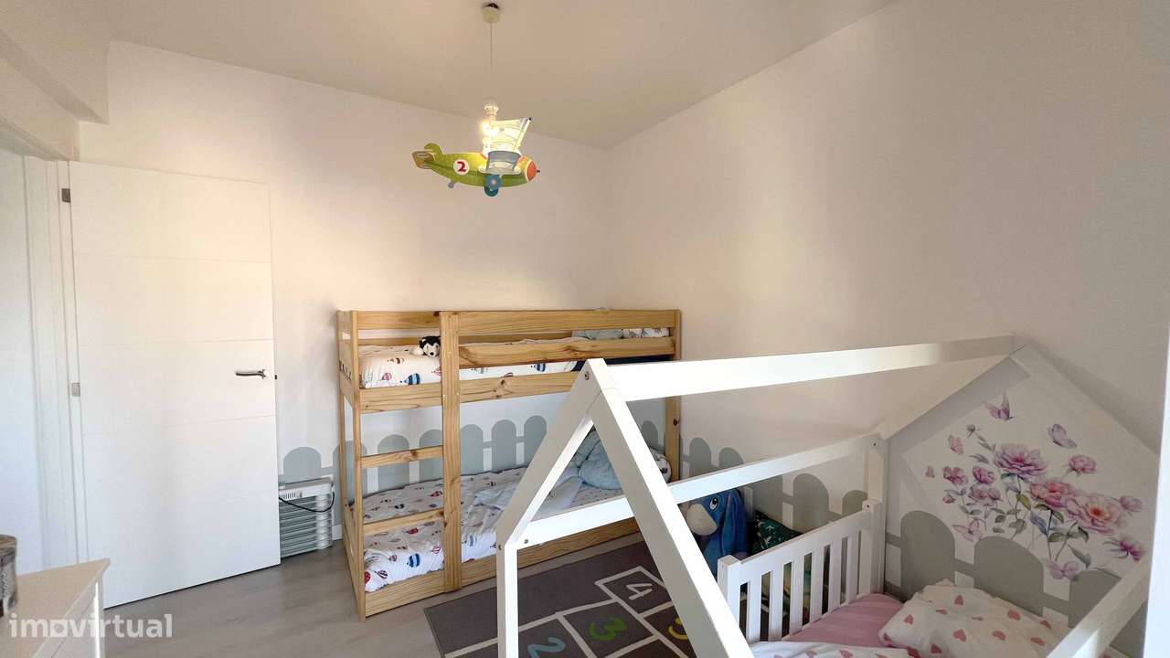 Apartamento T3 localizado em São Marcos, Lisboa-16