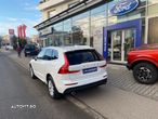 Volvo XC 60 T8 Twin Engine AWD Inscription - 11