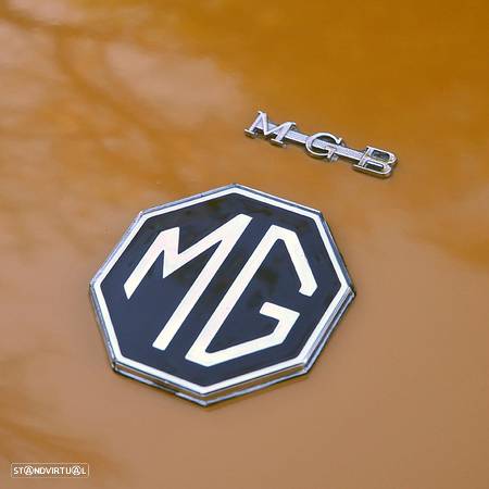 MG MGB - 12