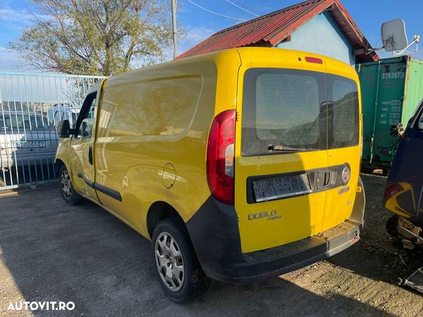 Dezmembrez piese Fiat Doblo - 1