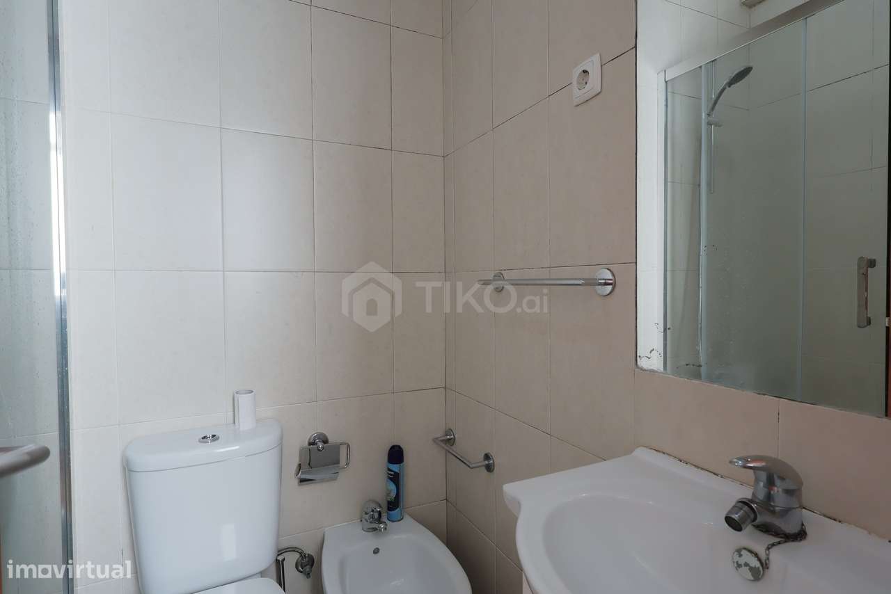 T3 EM ARROIOS – OPORTUNIDADE PARA ARRENDAMENTO A ESTUDANTES (4 A 5 QUA-23