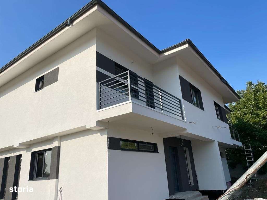 Casa tip duplex de vanzare - Comuna Berceni/220 mp - Imagine principală: 5/5