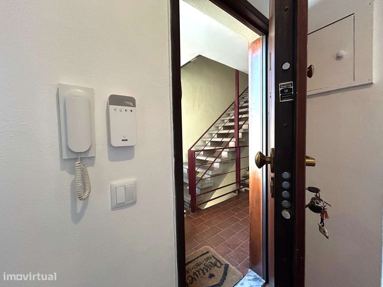 Apartamento remodelado T2 - Miratejo-35