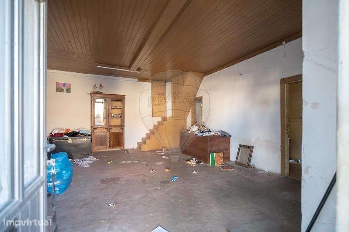 Moradia T3 para venda-17