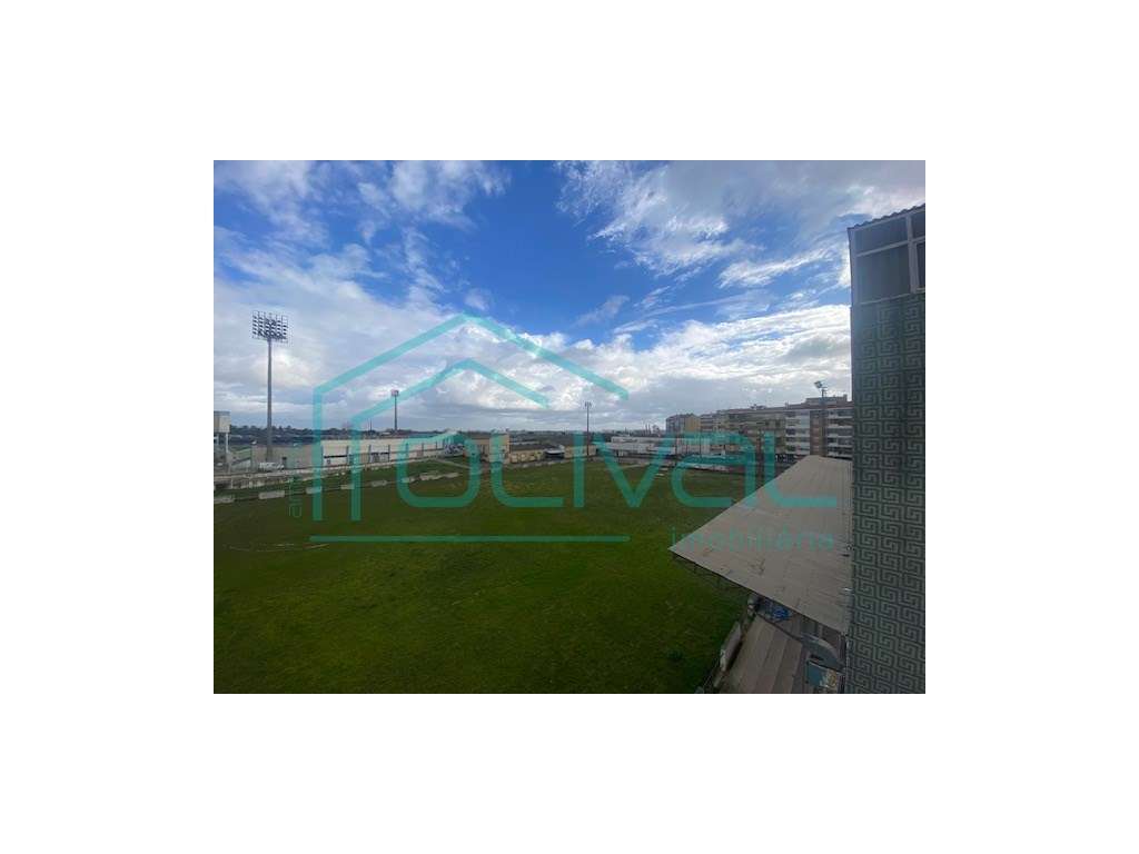 Apartamento T3 à venda em Alverca-30