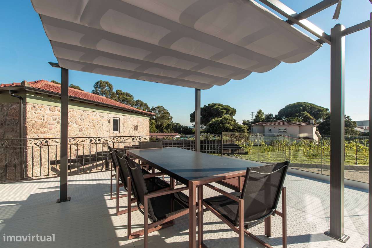 Magnífica Quinta. Moradia T10. Piscina e jardim. Vila Nova Famalicão-32