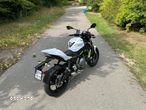 Kawasaki Z 650 - 10