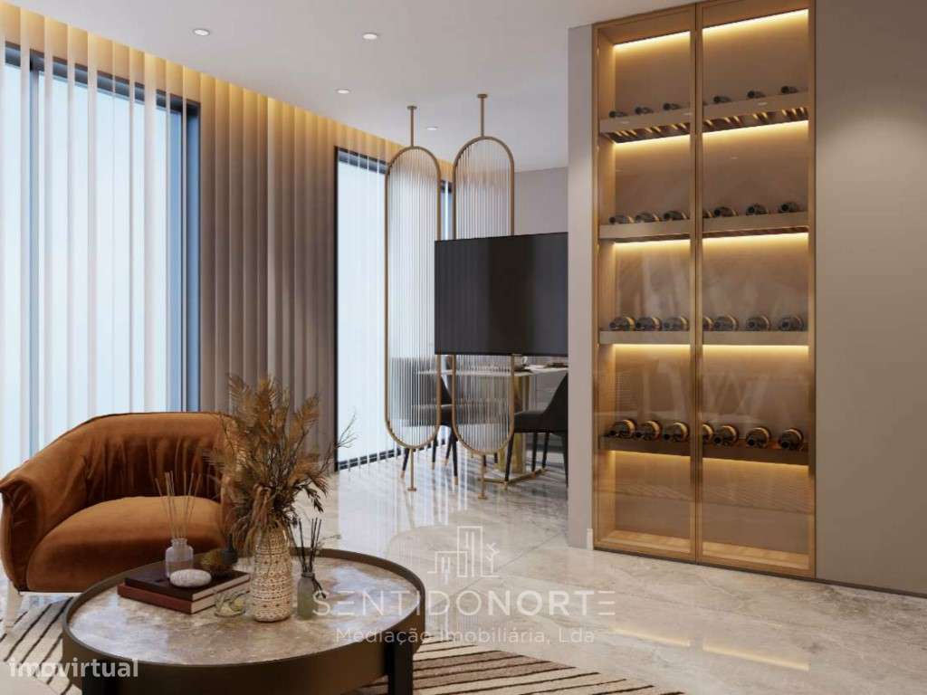 T1 em Construção Junto ao Estádio do Dragão e ao Metro - Grande imagem: 2/14