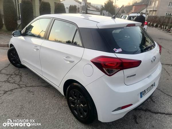 Hyundai i20 - 3