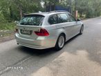 BMW Seria 3 318i - 5