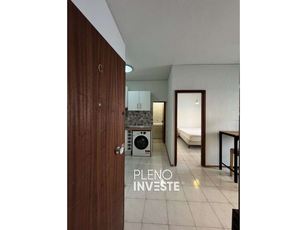 Apartamento T1 no Bonfim-13