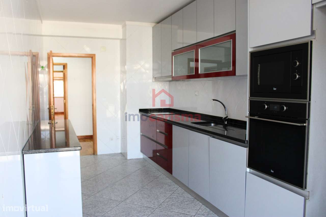Apartamento T2 em Fermentões, Guimarães-22