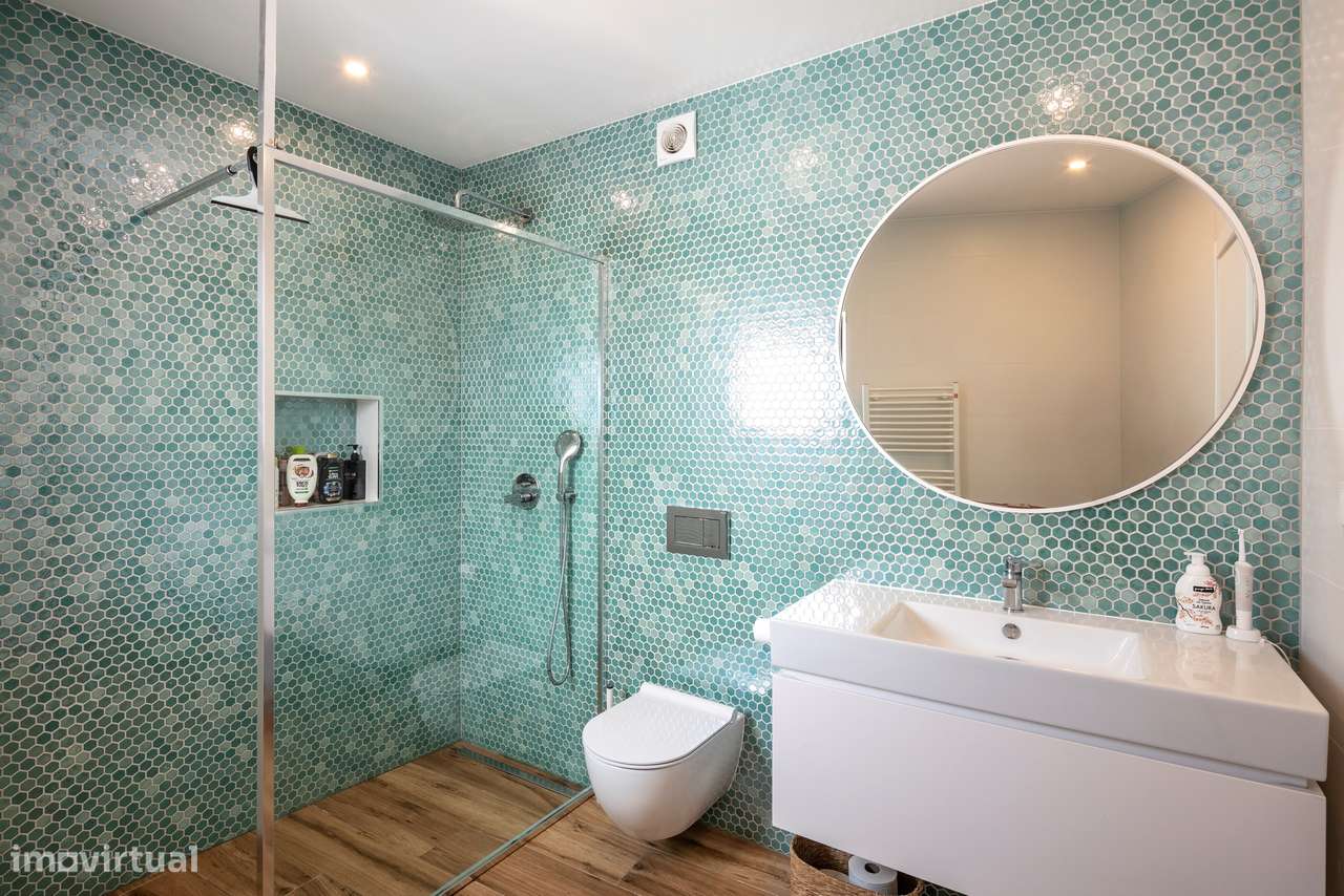 CASA DOS SONHOS EM CALIÇAS COM 4 QUARTOS, PISCINA E GARAGEM-7