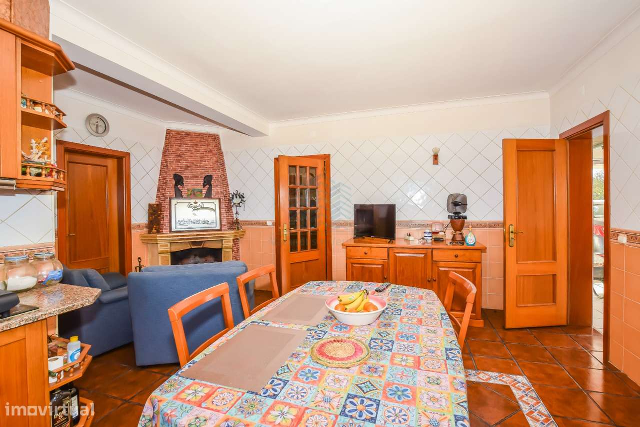 Moradia T3 em Carril - Torres Novas-30