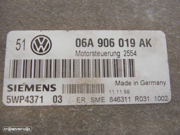 Centralina Volkswagen Audi 1.6 SR 06A906019AK - 2