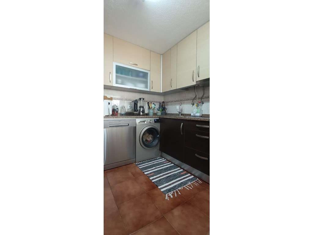 Apartamento T2 Costa Caparica - Totalmente Renovado-26