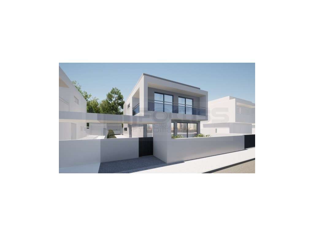 Moradia isolada T4 - Esgueira-5