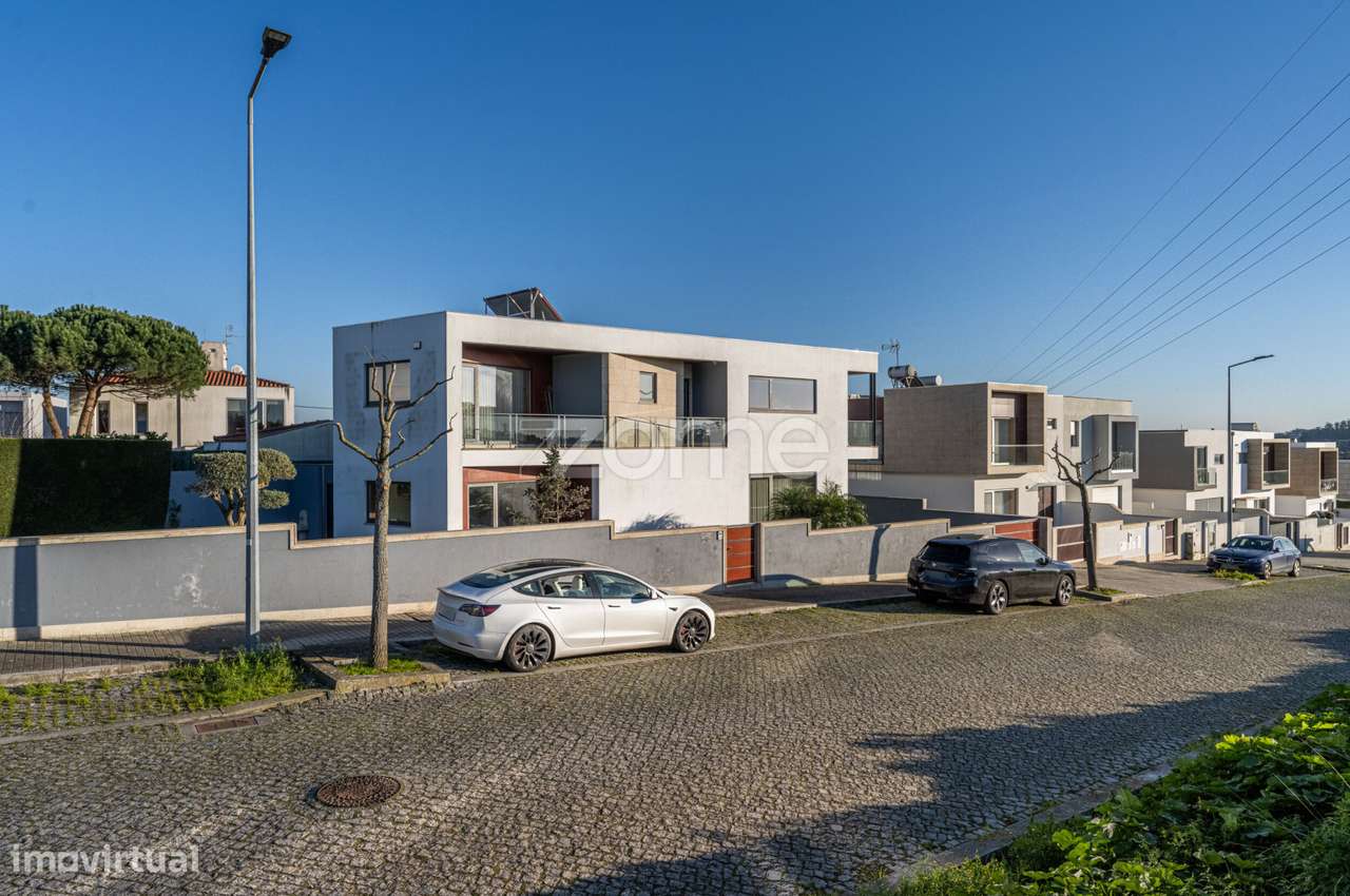 Moradia T4 Individual em Touguinha - Vila do Conde. - Grande imagem: 3/53