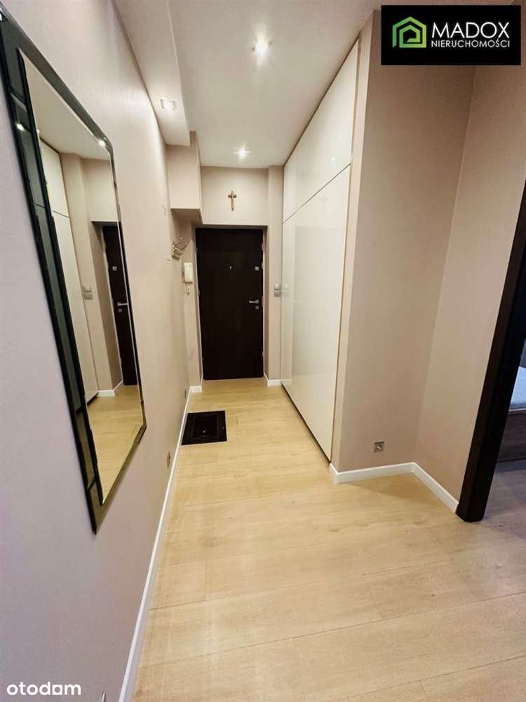 Przestronne M-3 do wprowadzenia, Centrum-6