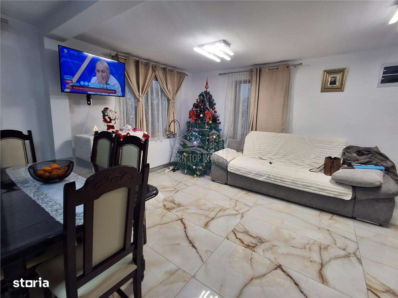 Casa individuala 3 camere 2 bai curte si garaj - zona Talmaciu - Imagine principală: 4/18