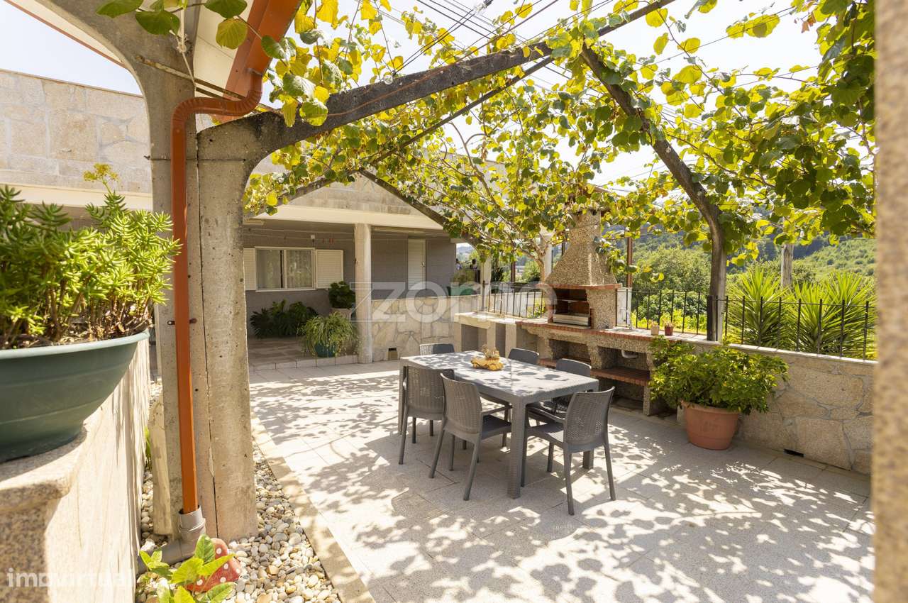 Moradia T5 - Termas São Vicente - Penafiel - Grande imagem: 5/18