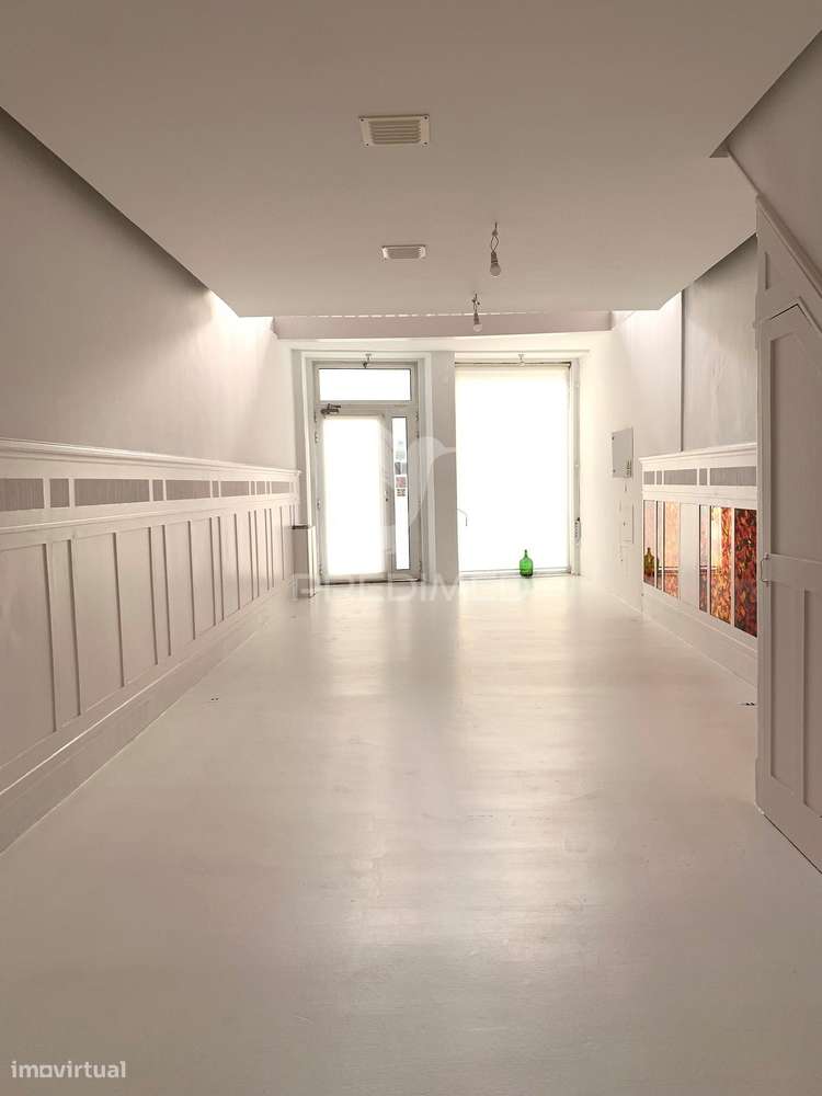 ARRENDA-SE  Loja em Matosinhos Sul - Grande imagem: 2/4