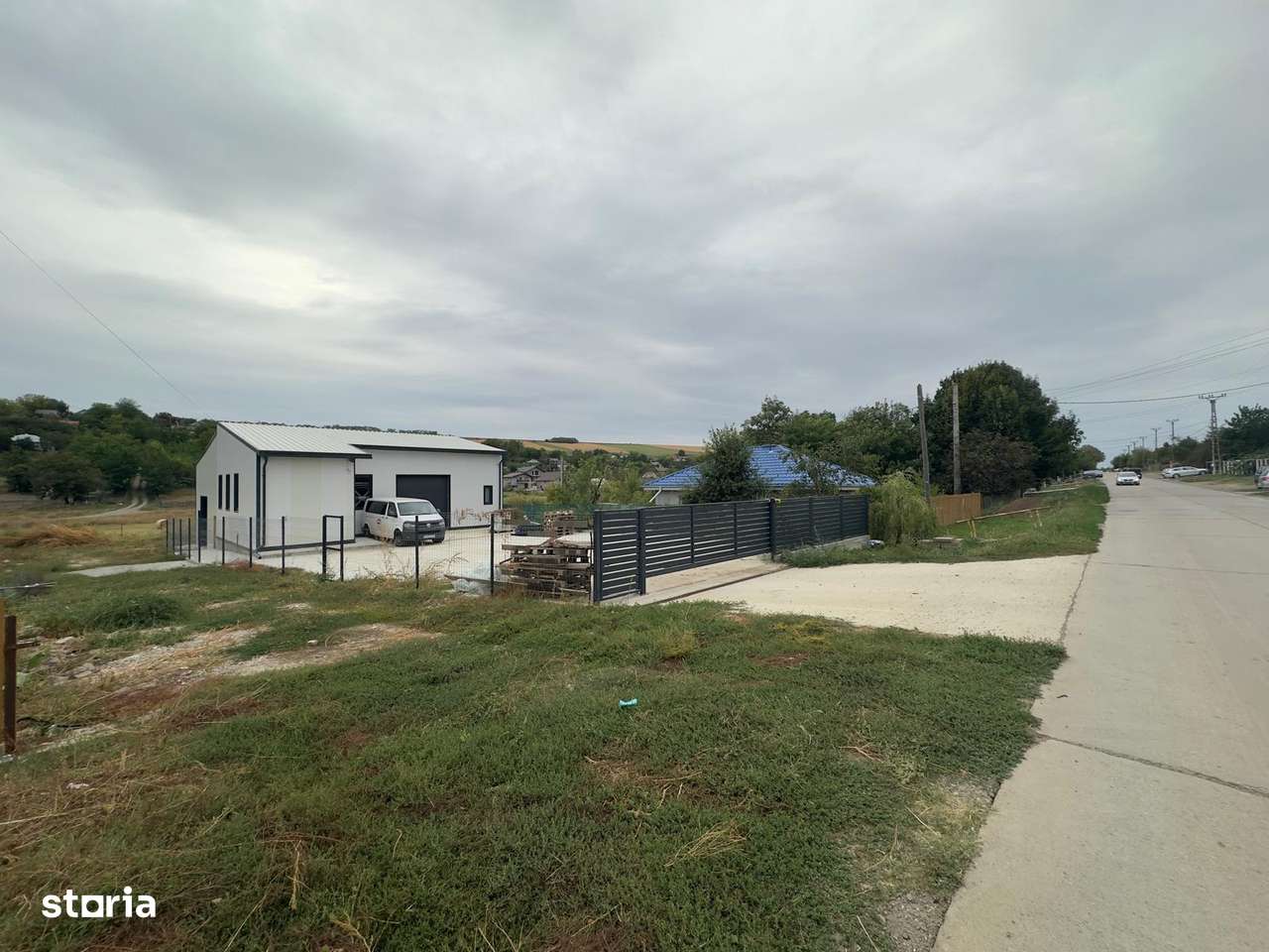 Hala de la 100mp la 122mp, Vanatori - Imagine principală: 3/8