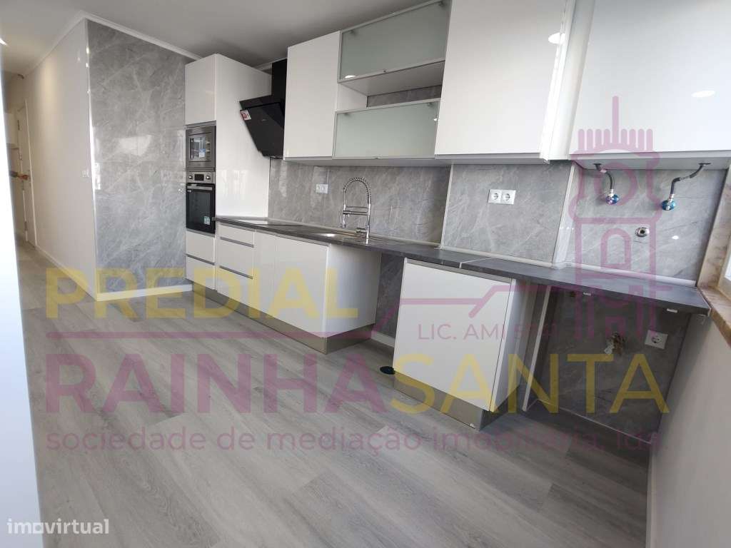 Apartamento T2 totalmente remodelado Oeiras - Grande imagem: 2/13