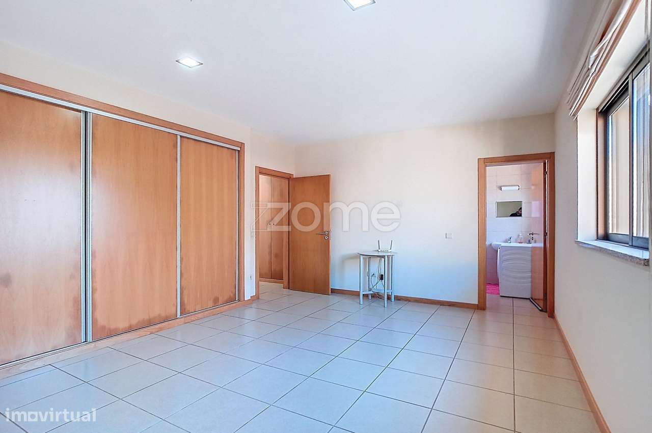 Excelente Moradia T5 + 1 em Vagos-25