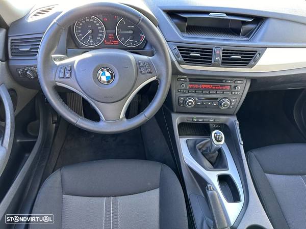 BMW X1 20 d sDrive - 28