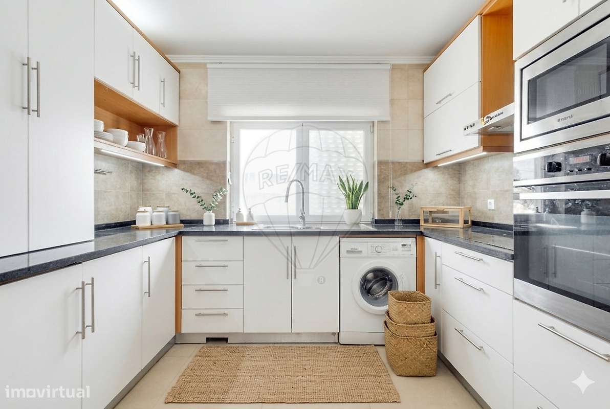 Moradia T4 para venda-5