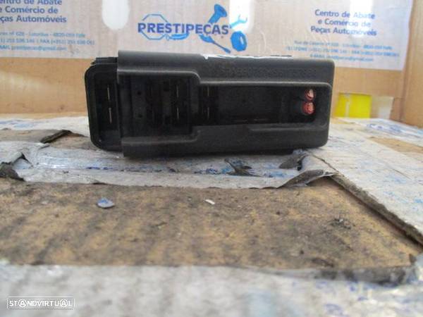 Caixa Fusiveis 9611757980 PEUGEOT 306 1995 1.9D - 2