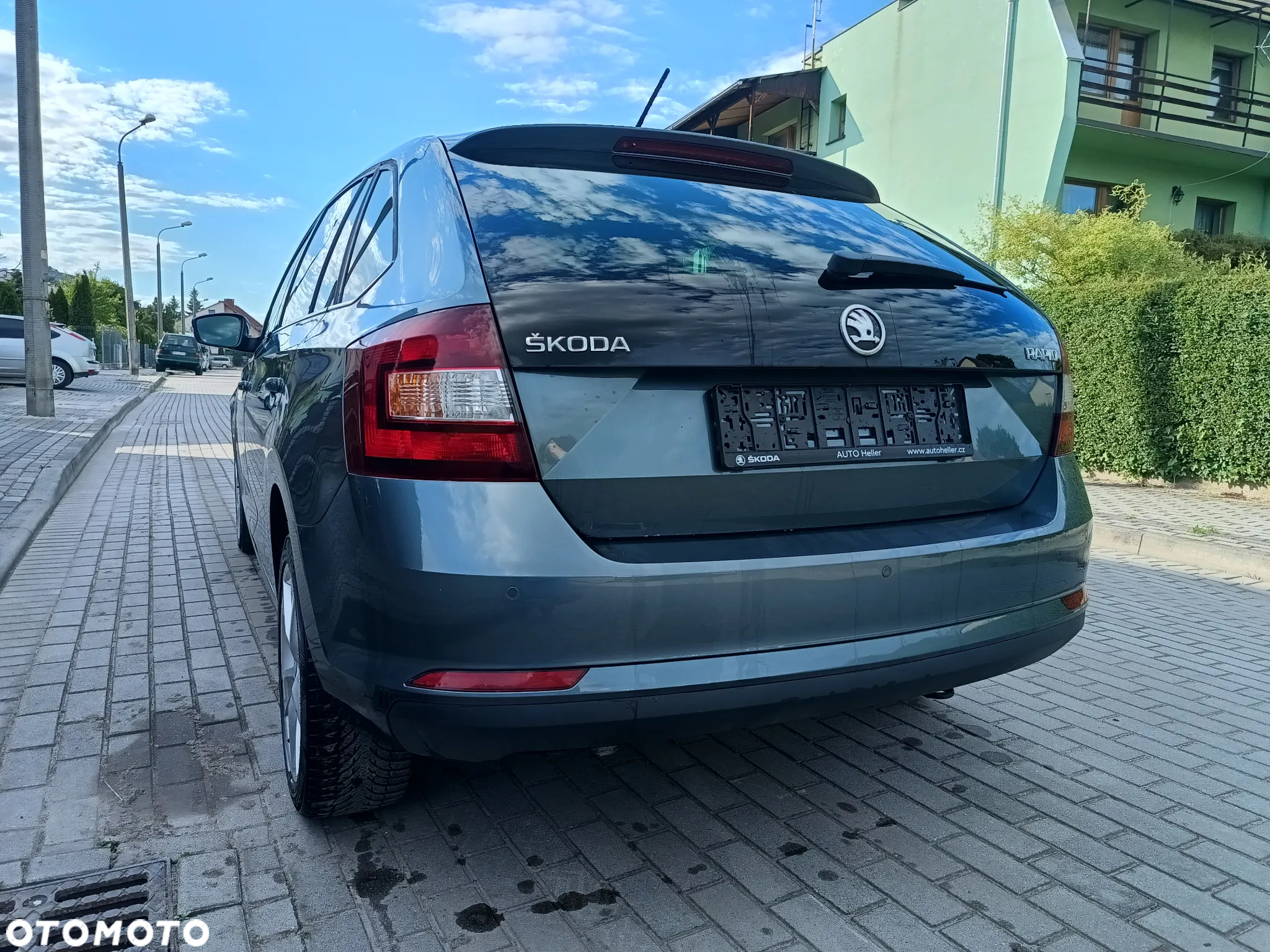 Skoda RAPID - 8