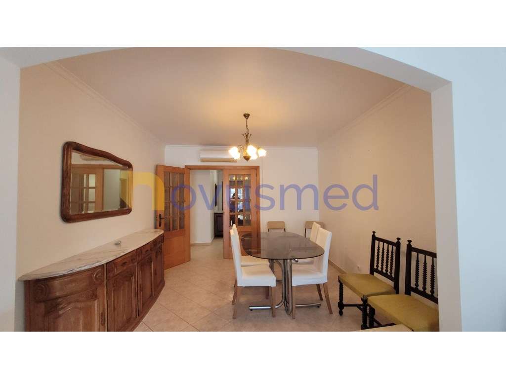 Apartamento T2 para arrendamento habitacional no centro de Albufeira. - Grande imagem: 4/15