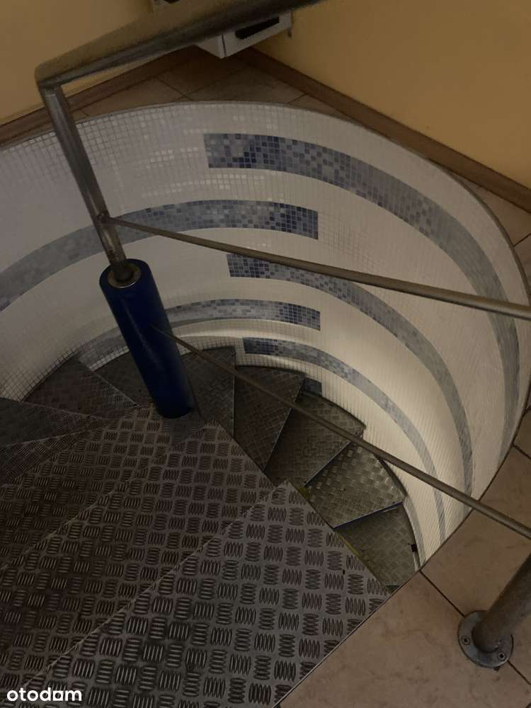 Centrum Kłodzka - 3 kondygnacyjny lokal w atrakcyjnej cenie-10