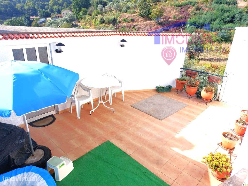 Moradia T4 com aquecimento e garagem em Figueiró dos Vinhos - Grande imagem: 5/31