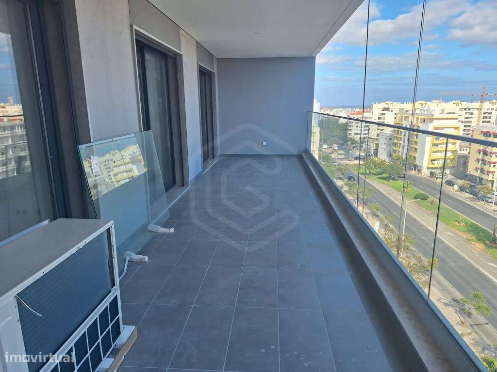 Palácio BR Avenida - Apartamento T3 com ampla varanda virada a sul ... - Grande imagem: 2/66