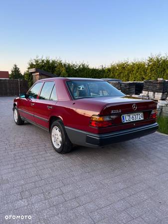 Mercedes-Benz W124 (1984-1993) - 5