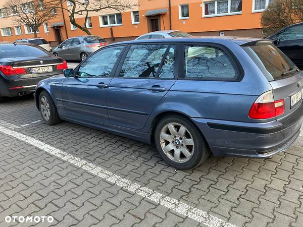 BMW Seria 3 320d - 5