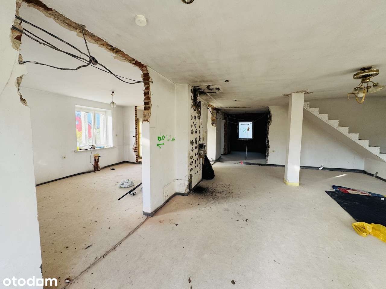 Dom z potencjałem-projekt, dużą działką ze stawem przy lesie-7