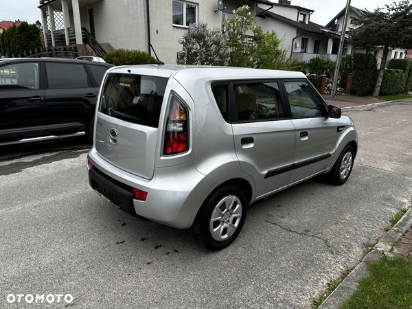 Kia Soul 1.6 CVVT Attract - 8