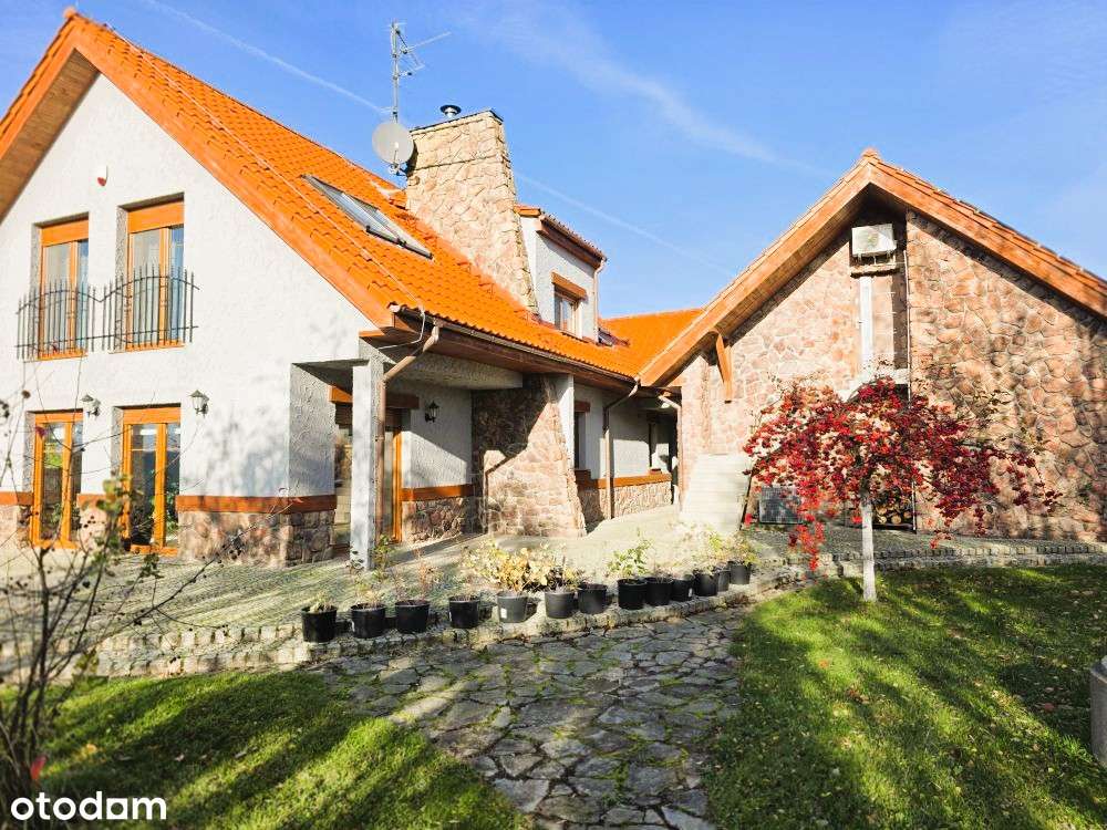 Dom Nad Jeziorem 6 pok. 214m2 garaż pompa ciepła + foto-0